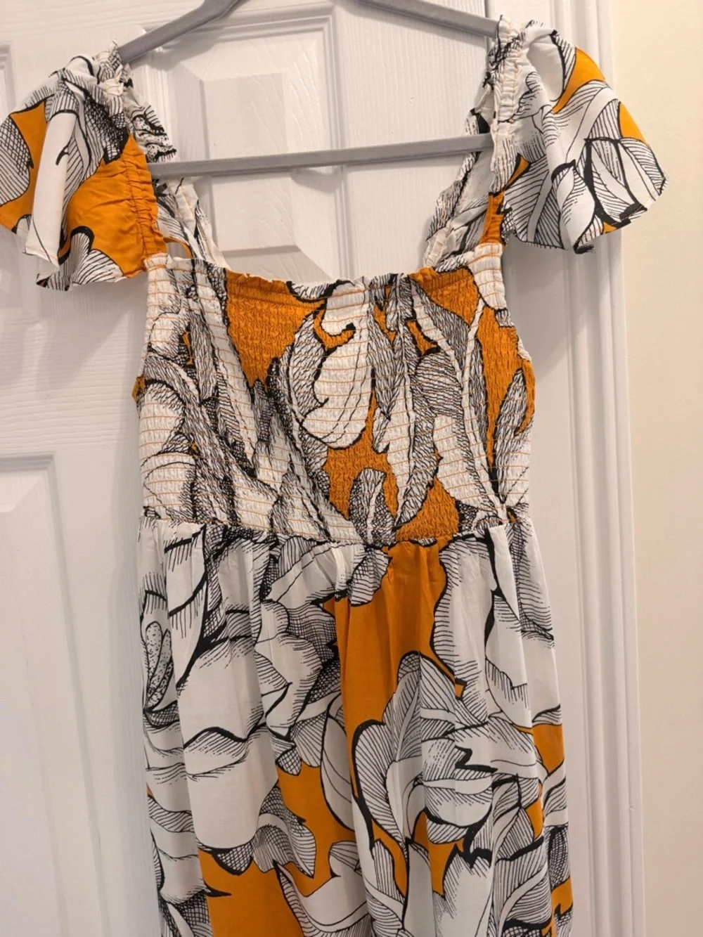 Anthropologie Alexandra Farmer Short-Sleeve
Smocked Midi Dress S - Picture 5 of 8